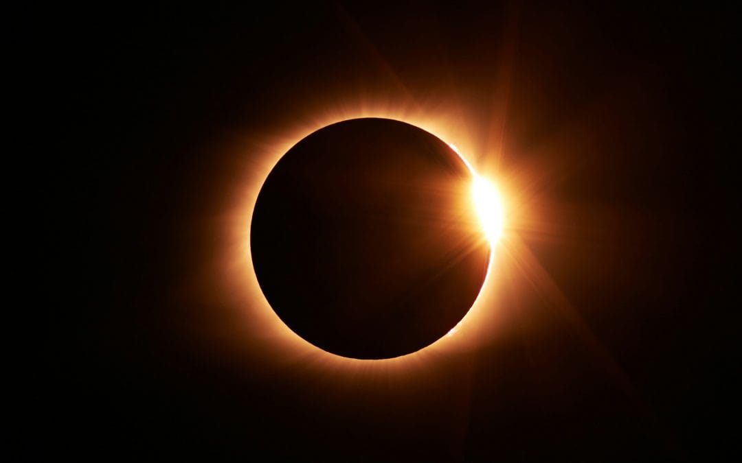Tourism in Totality